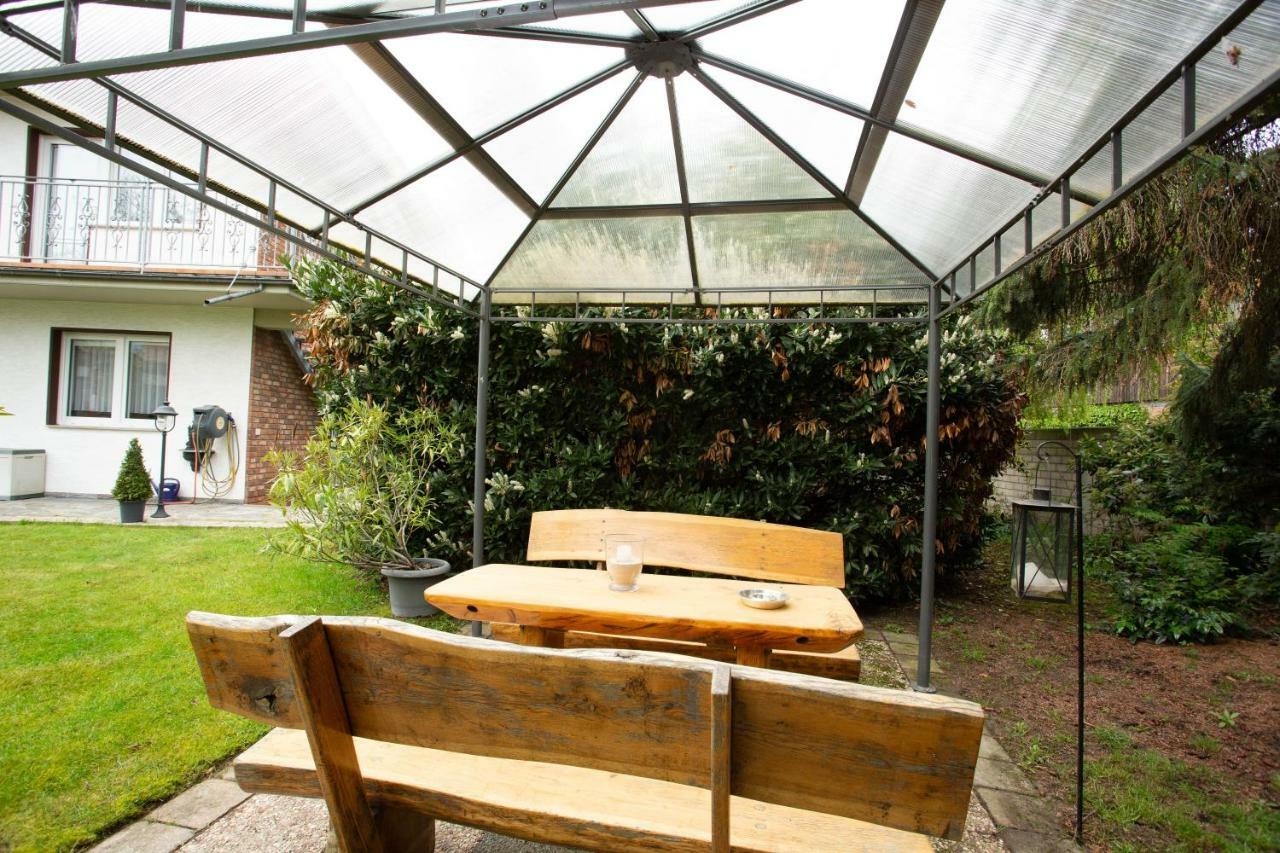 Gaestehaus Am Vogelsang Kerpen  Exterior foto